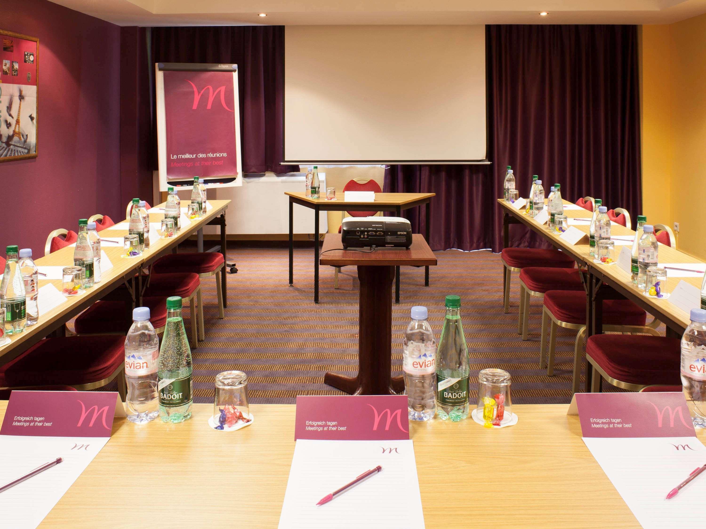Mercure Versailles Paris Ouest Exterior foto