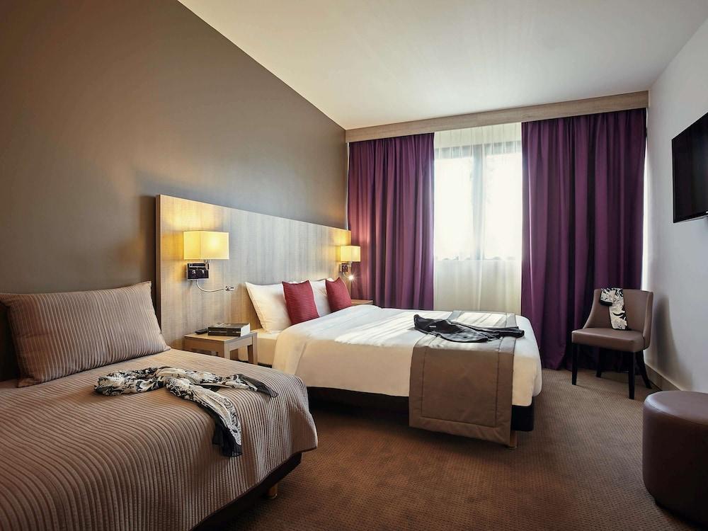 Mercure Versailles Paris Ouest Le Chesnay  Exterior foto