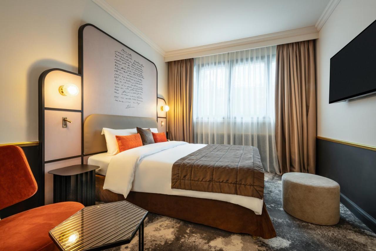 Mercure Versailles Paris Ouest Exterior foto