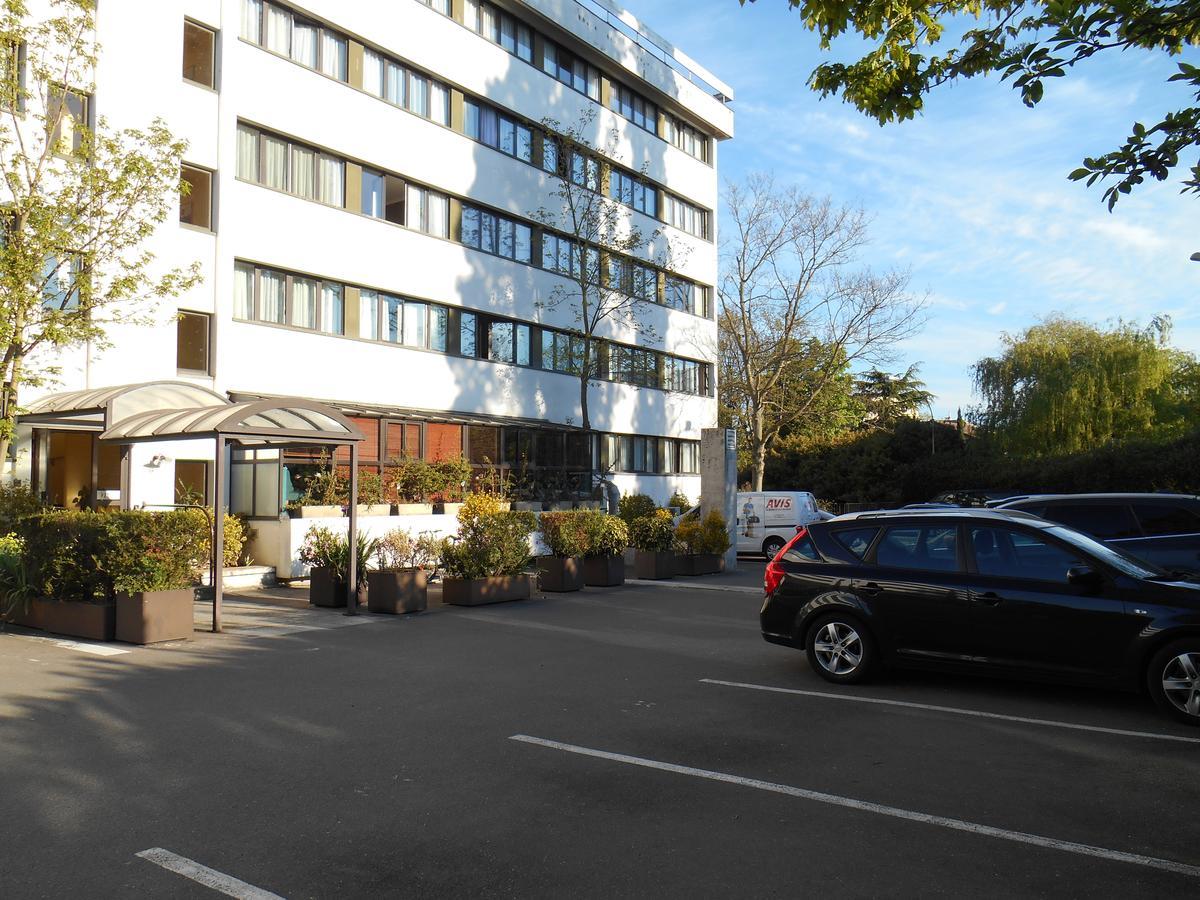 Mercure Versailles Paris Ouest Le Chesnay  Exterior foto